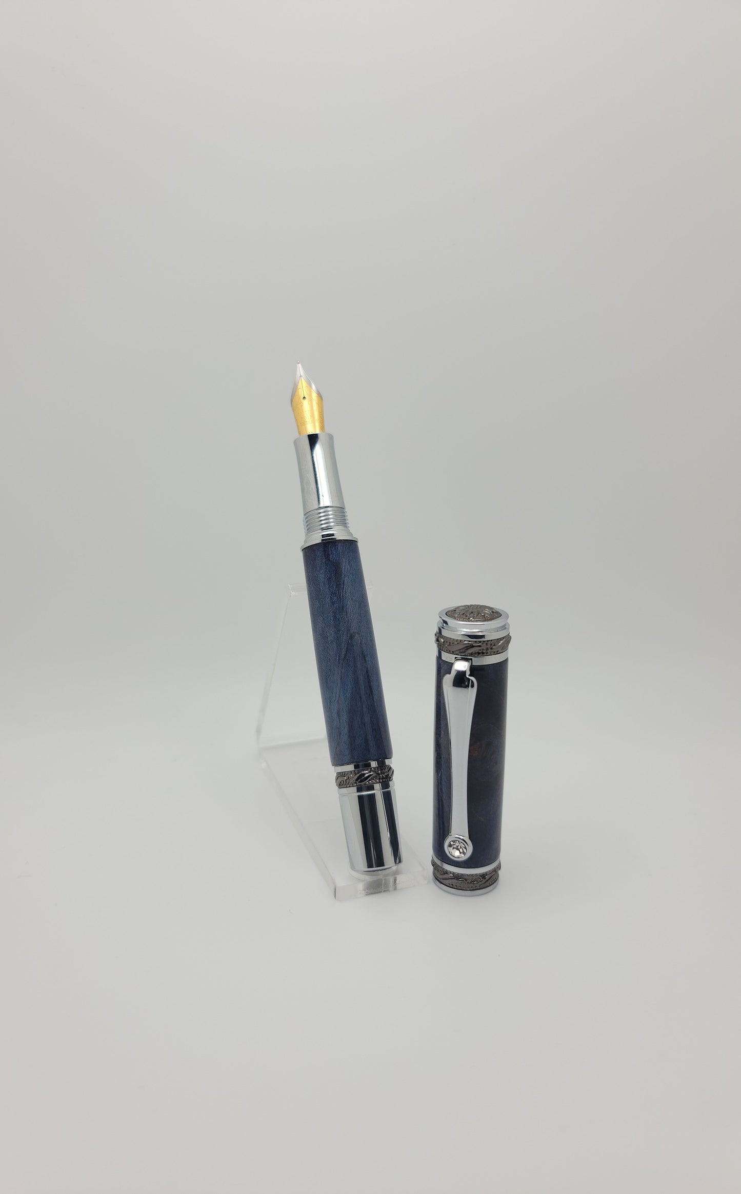 Majestic Fountain Pen - Gun Metal/Chrome - Stabilized Blue Maple Burl