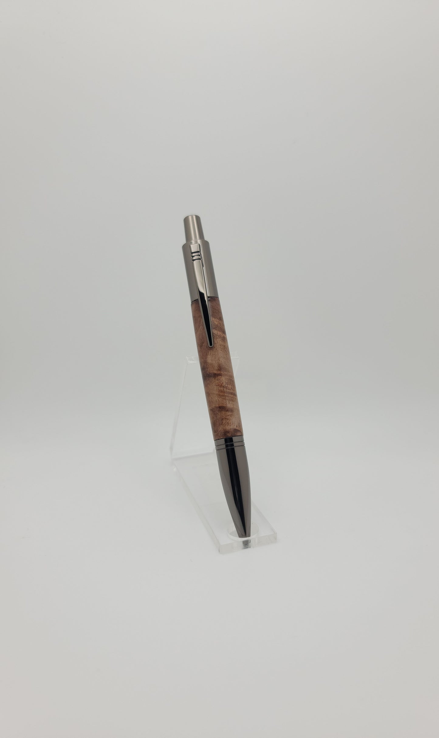 Vesper Click Pen - Gun Metal - Stabilized Colored Brown Box Elder